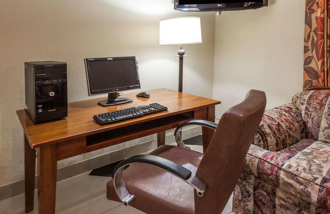 Days Inn By Wyndham Yadkinville-1