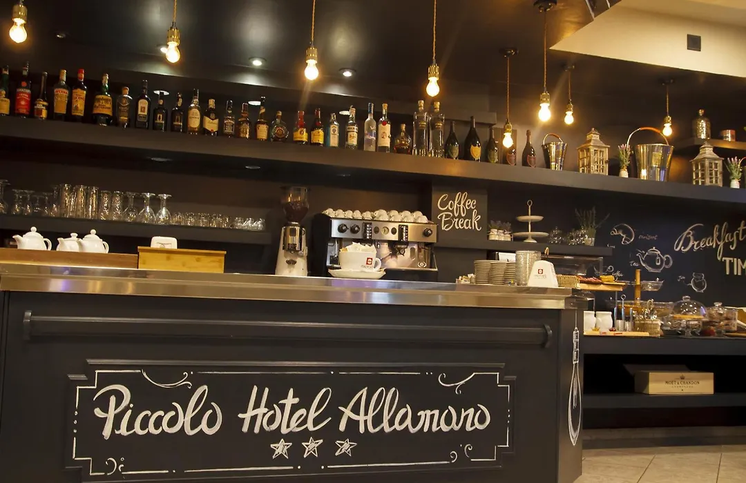 Piccolo Hotel Allamano-1