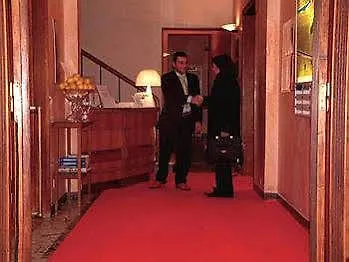 Hotel Moderno-1