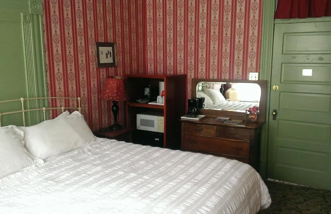 Connor Hotel-1
