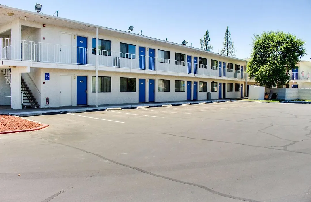 Motel 6-Bakersfield, Ca - South-1
