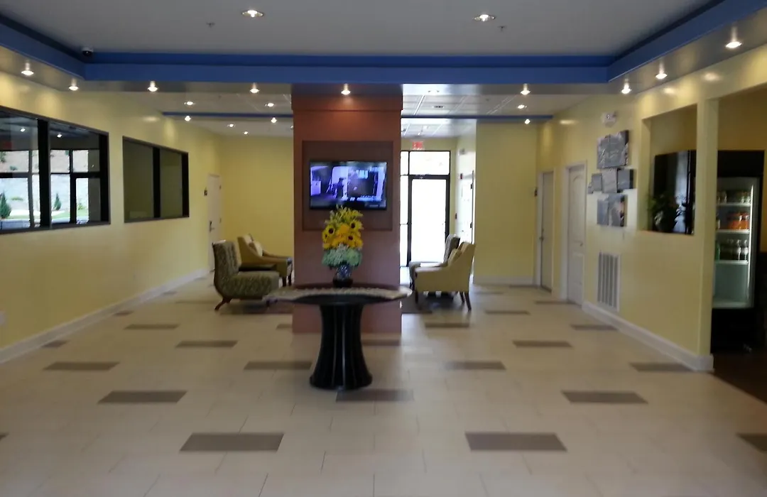Days Inn By Wyndham Fultondale-1