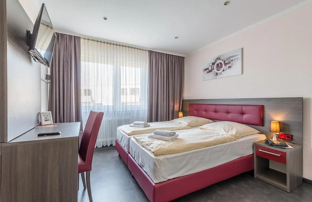 Hotel Klein Frankfurt-1