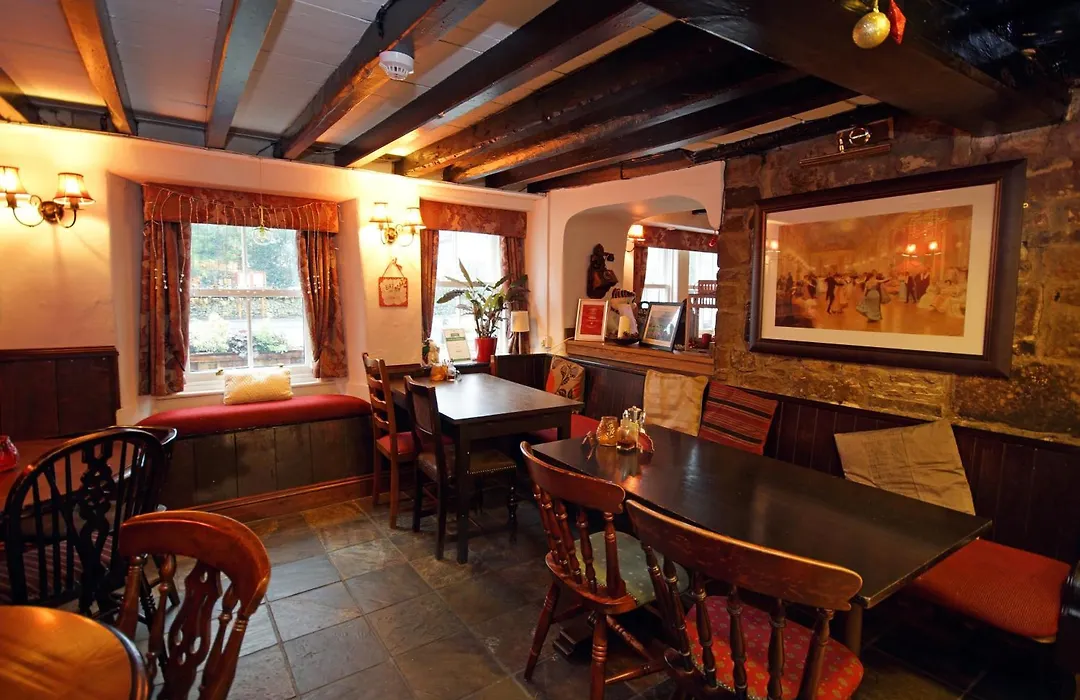 Devonshire Arms Inn-1