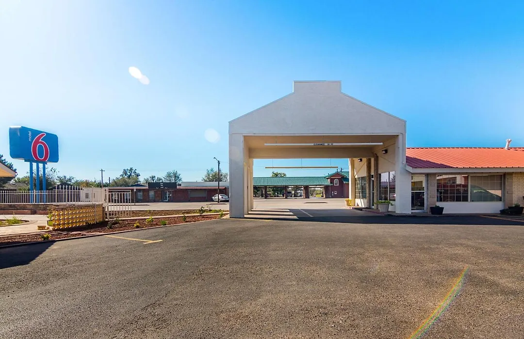 Motel 6-Childress, Tx-1