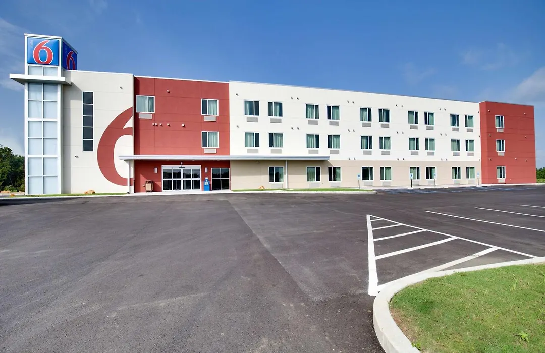 Motel 6 Poplar Bluff, Mo-1
