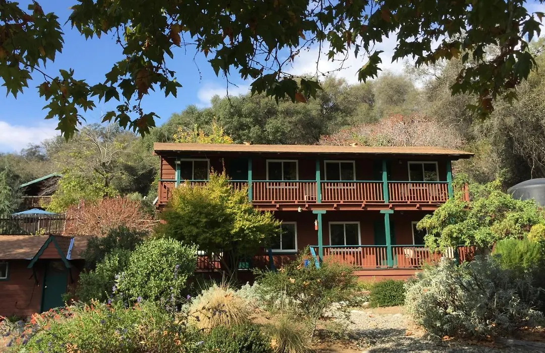 Buckeye Tree Lodge-1