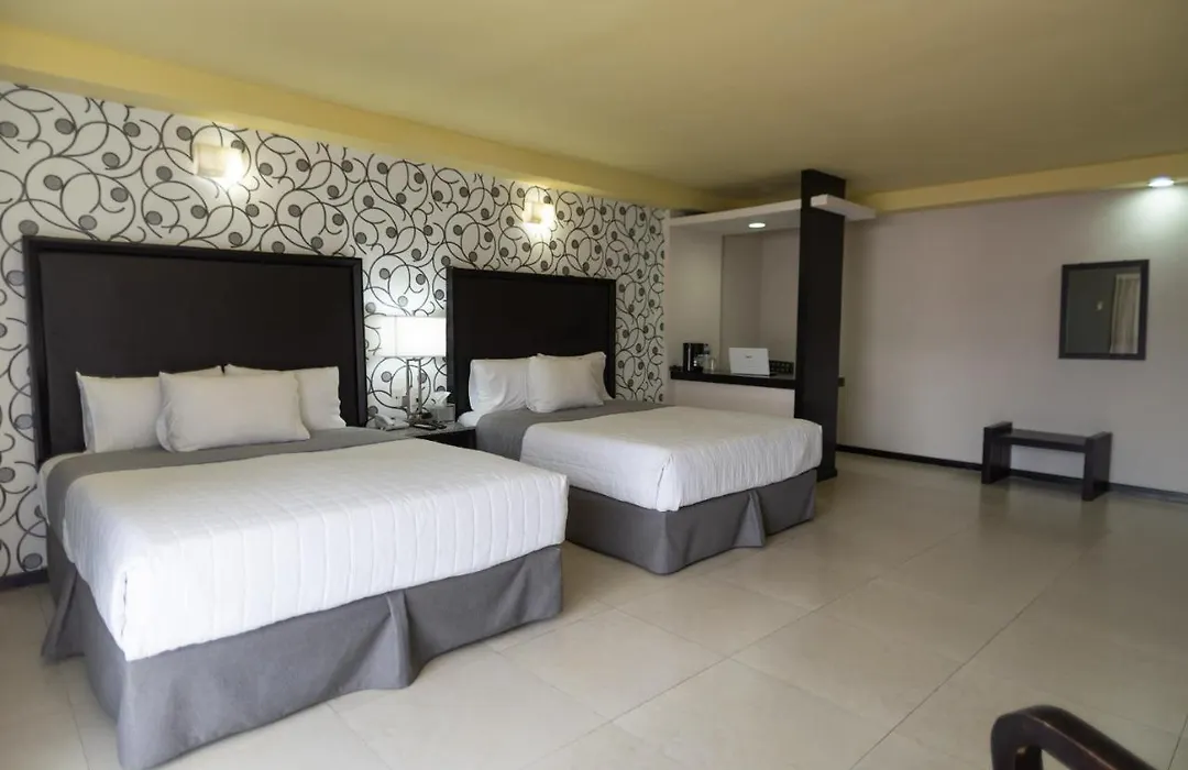Hotel Ha-1