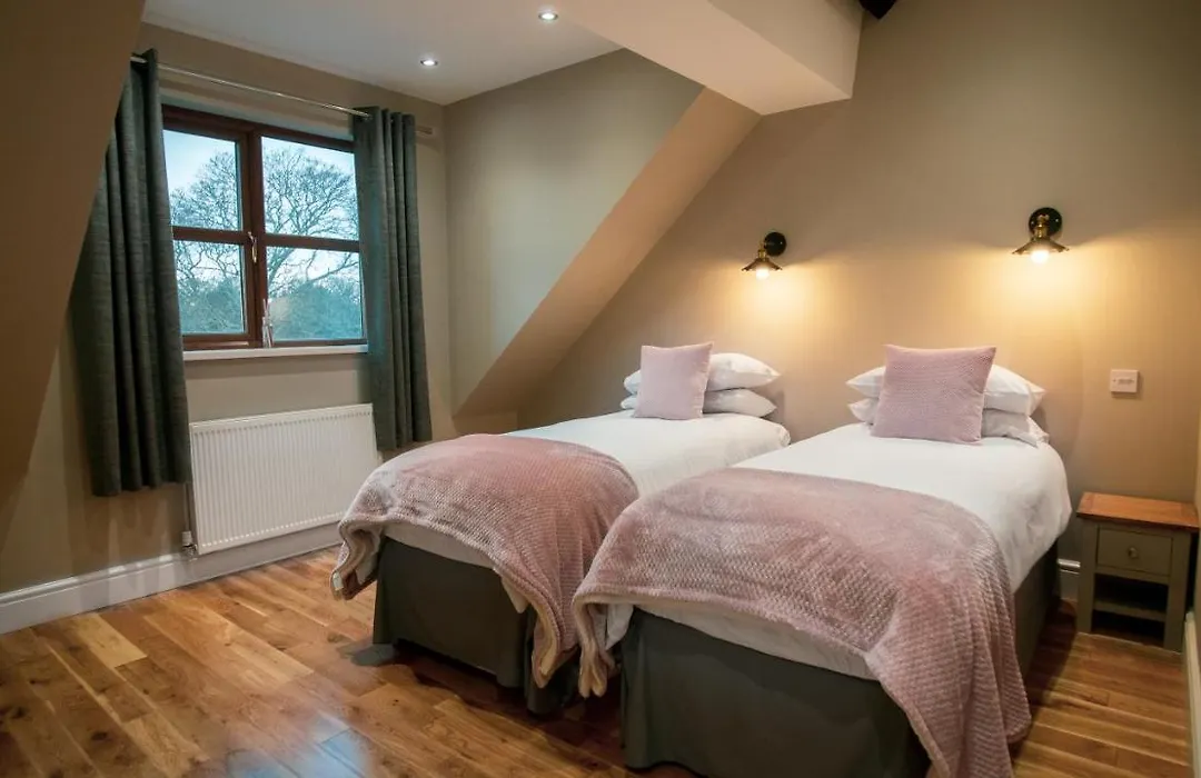 The Pebley Inn-1