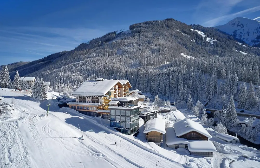 Almhof Family Und Wellness Resort-1