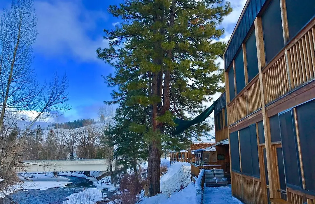 Twisp River Suites-1