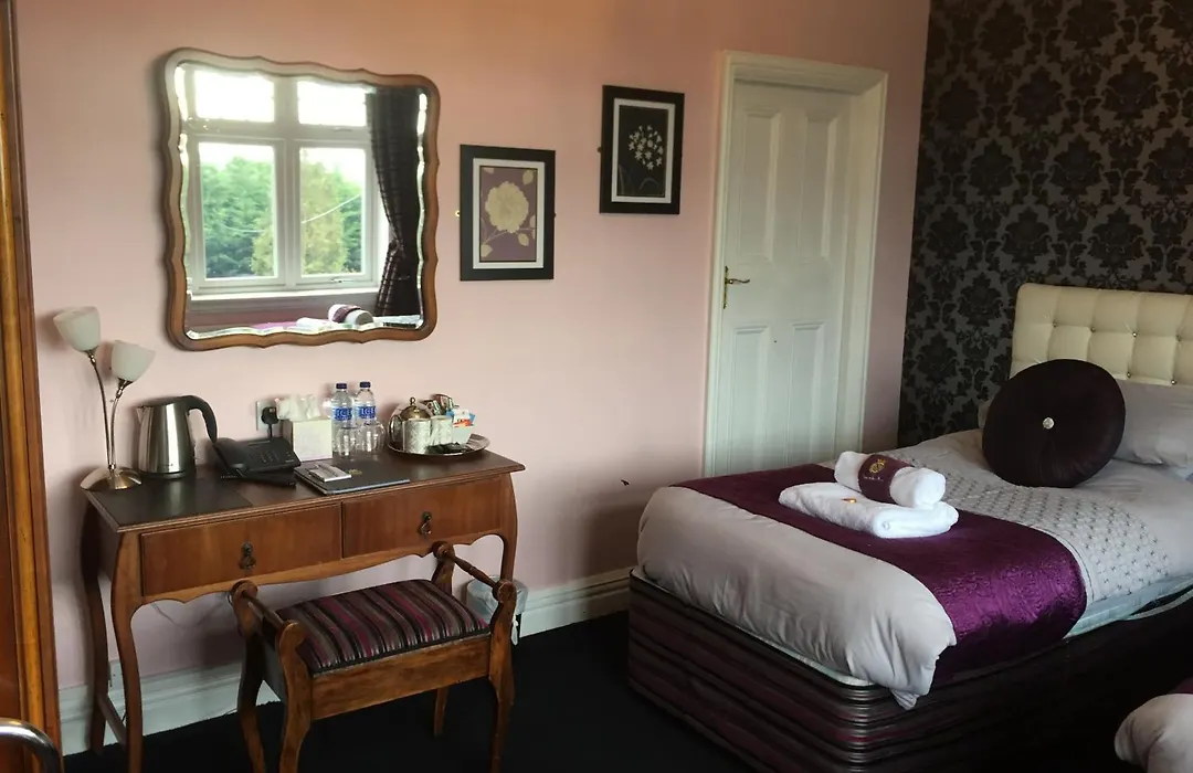 Grimscote Manor Hotel-1