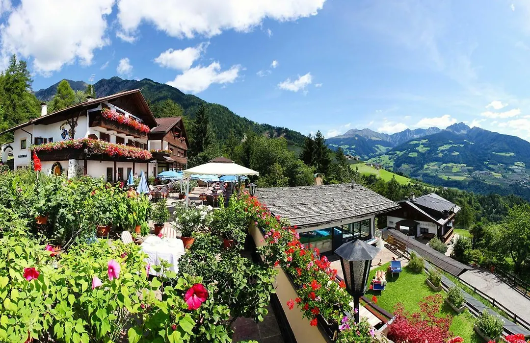 Hotel Tiroler Kreuz-1