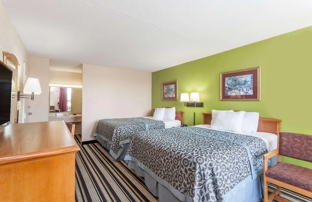 Days Inn By Wyndham Jackson-1