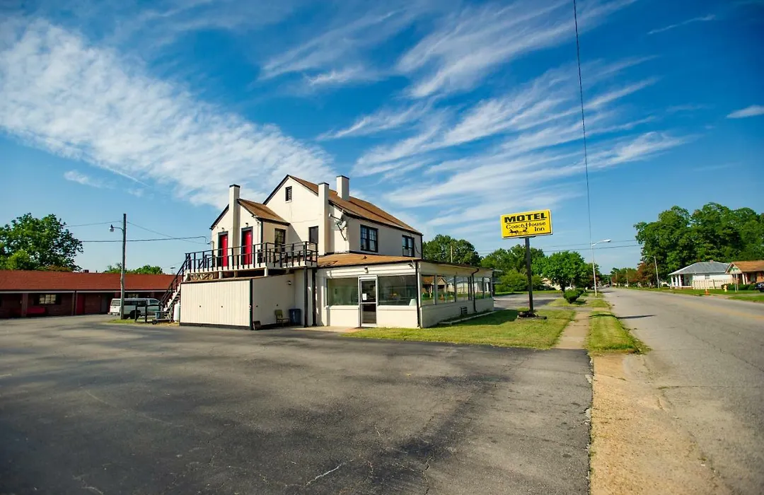 Coach House Inn-1