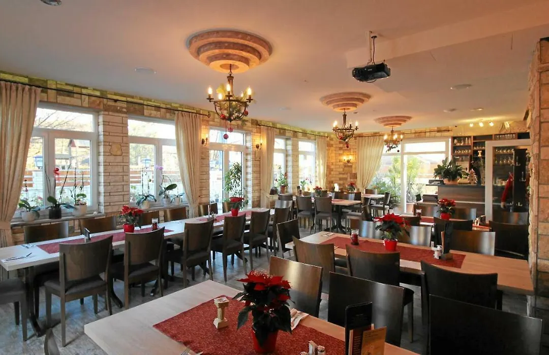 Hotel-Restaurant Axion-1