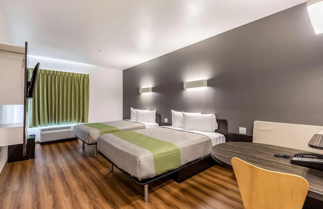 Motel 6-Las Vegas, Nv - Motor Speedway-1