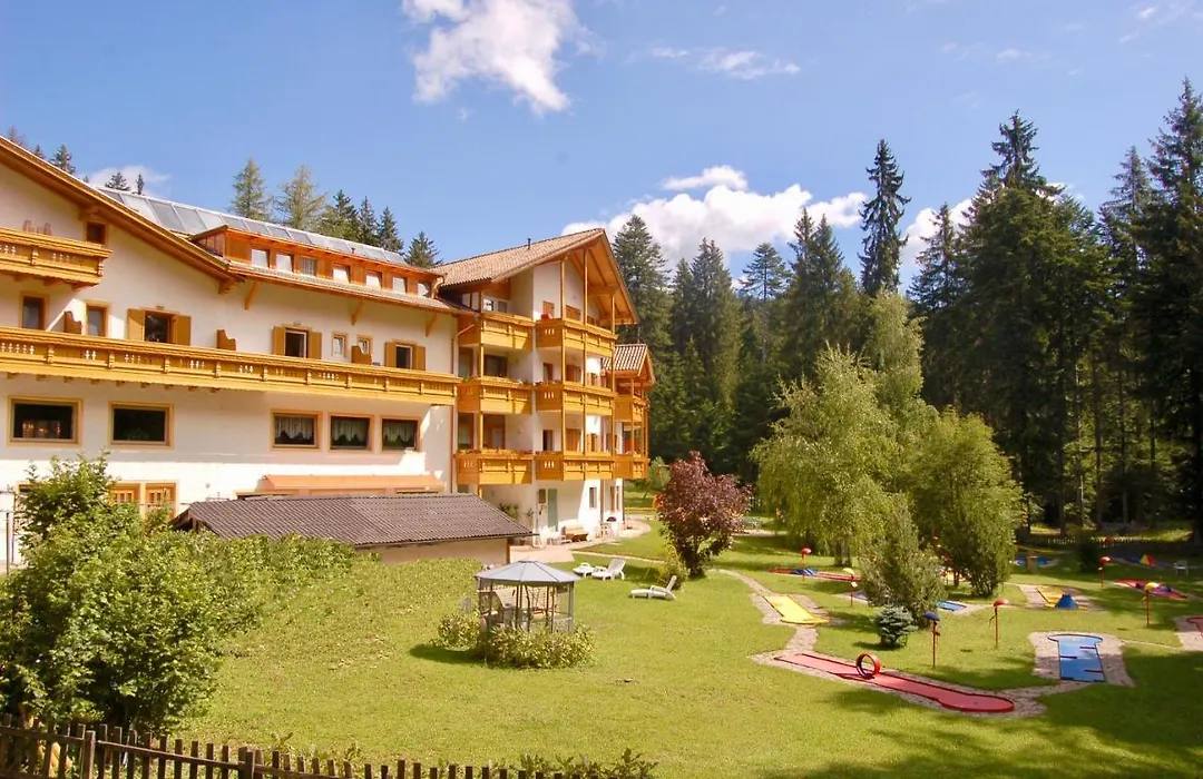 Hotel Waldheim-1