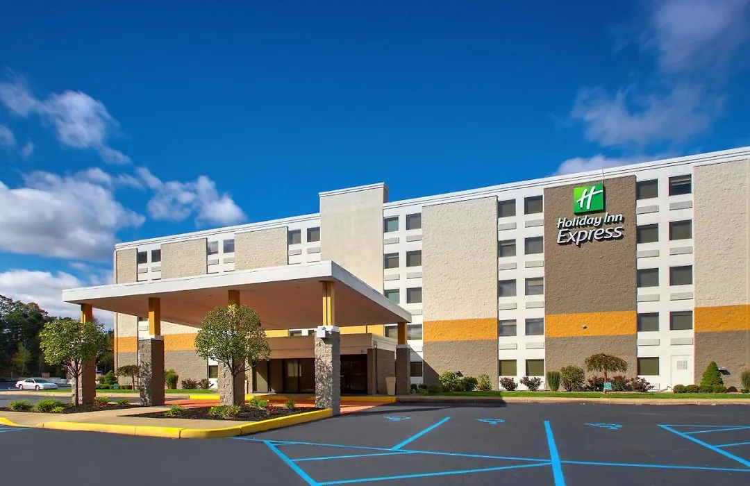 Holiday Inn Express Pittston - Scranton Airport By Ihg-1