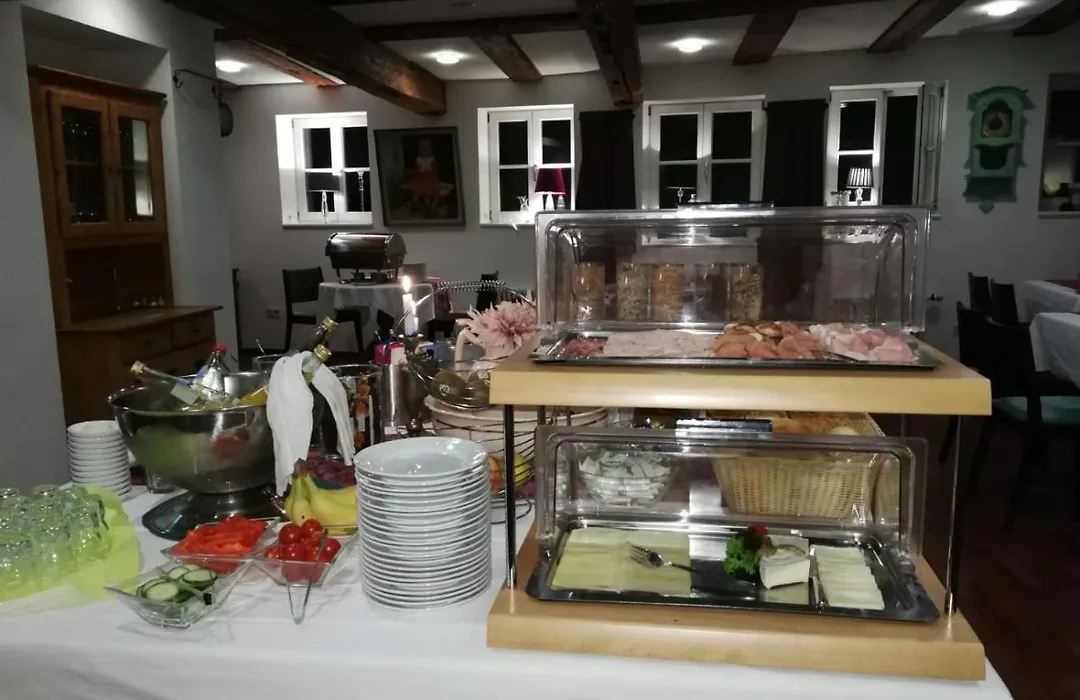 Hotel Restaurant Rössle-1