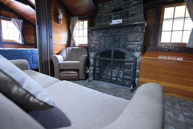 Miette Hot Springs Bungalows-1