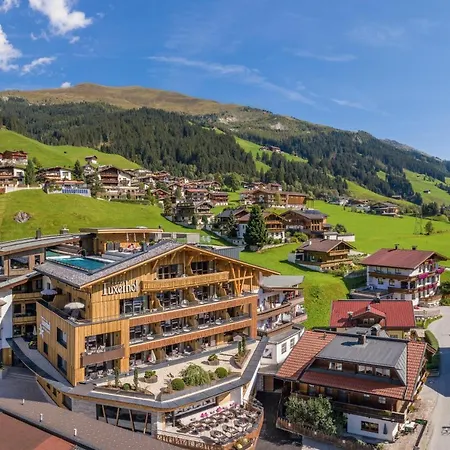 Hotel Alpin Spa Tuxerhof-2