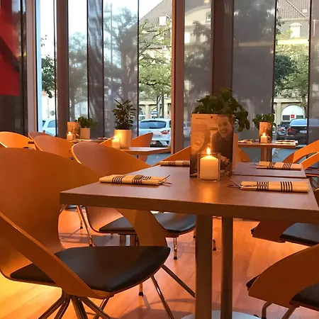 Intercityhotel Darmstadt-3