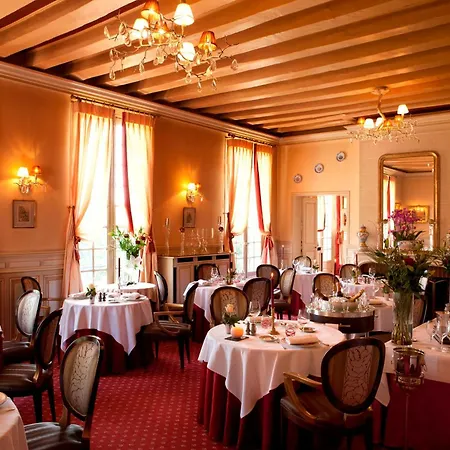 Château de Beaulieu et Magnolia Spa, The Originals Relais (Relais du Silence)-3