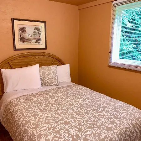 Schott'S Lake Conference & Resort-2