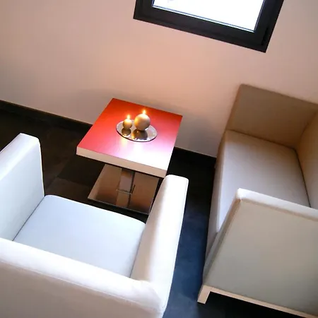 Restaurante y Alojamiento Can Mach-3