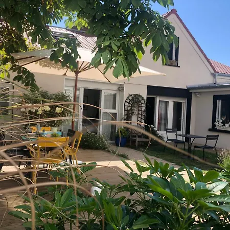 Hotel Les Embruns-2