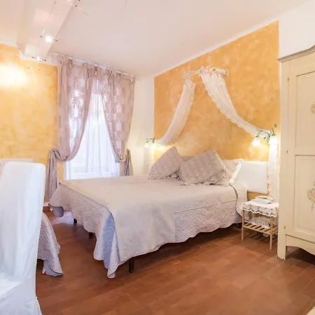 Hotel Marina-2
