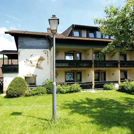 Hotel Zum Deutschen Haus-3