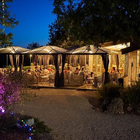 FranceComfort - Village des Cigales-3