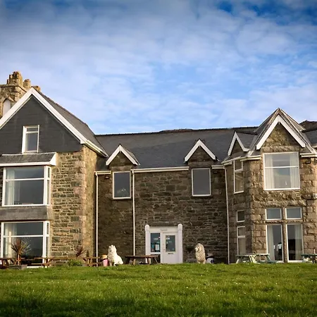 Min Y Mor Hotel-2