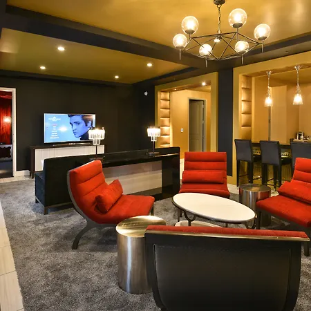 The Guest House At Graceland-2