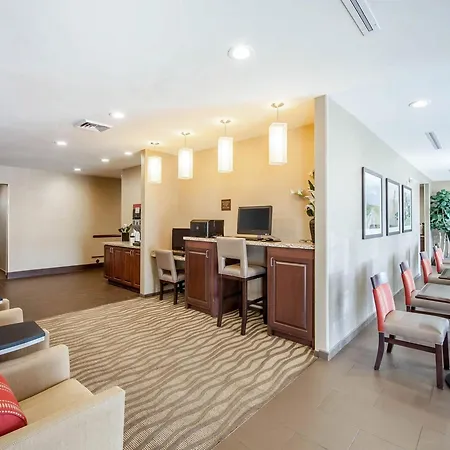 Comfort Suites Marietta-Parkersburg-3