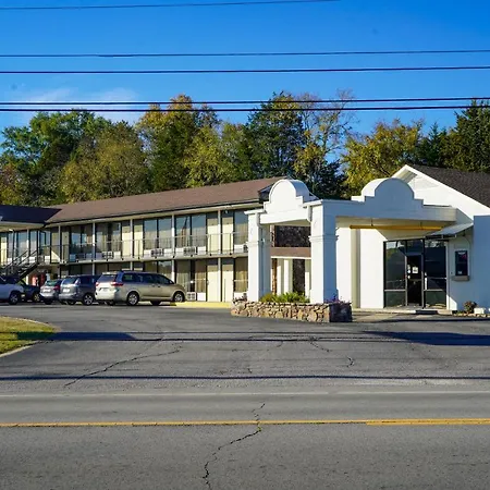 Sunset Inn Clarksville-3