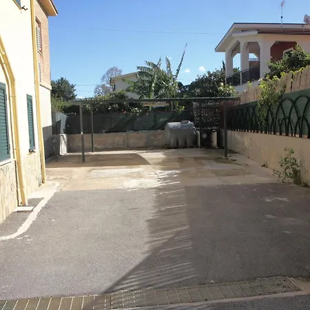 La Casa Gialla-3