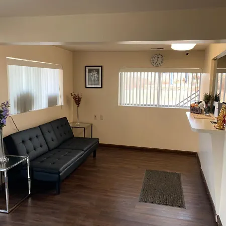 Finn'S 66 Motel-2