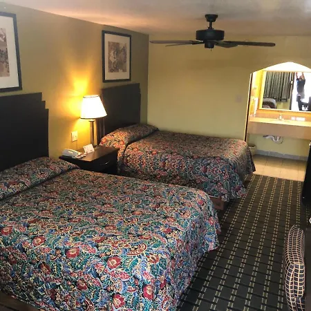 Kings Inn Mexia-3