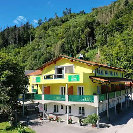 Gasthof in der Exlau-2