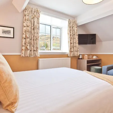 The Yewdale Inn And Hotel Coniston Village-2