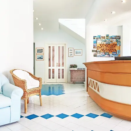Hotel La Lampara-2