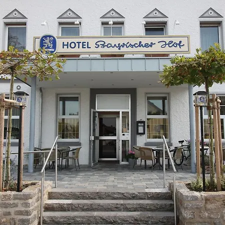 Bayrischer Hof-3