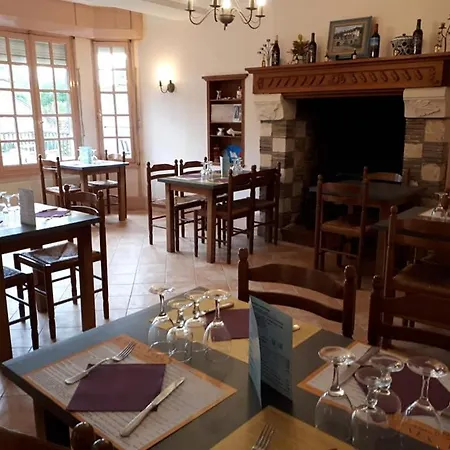 Restaurant & Chambres D'Hotes L'Eau Vive-2