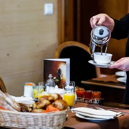 Auberge Saint Walfrid Hôtel Restaurant&Spa-3