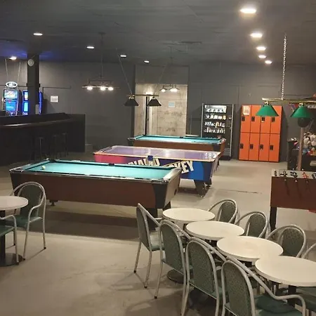 New Frontier Hotel-3