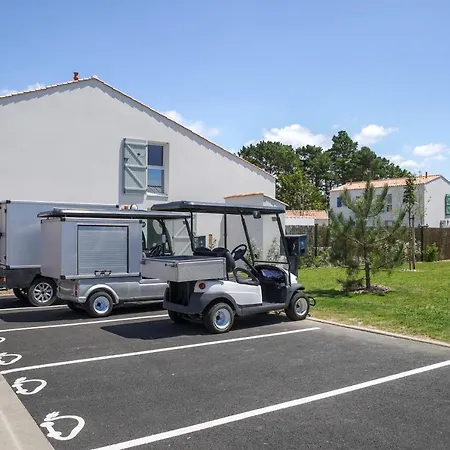 Pierre&Vacances Premium Les Villas d'Olonne-3