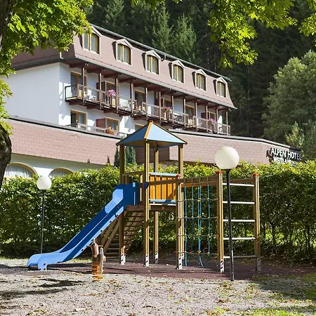 Alpenhotel Weitlanbrunn-2